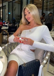 Фото проститутки Лина №3 в городе Алдан