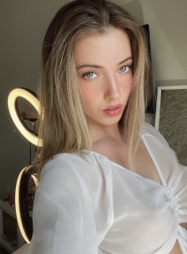 Фото проститутки Аня без предоплаты №2 в городе Алдан